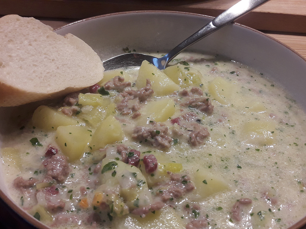 Käse – Lauch – Suppe mit Hackfleisch – Uta kocht